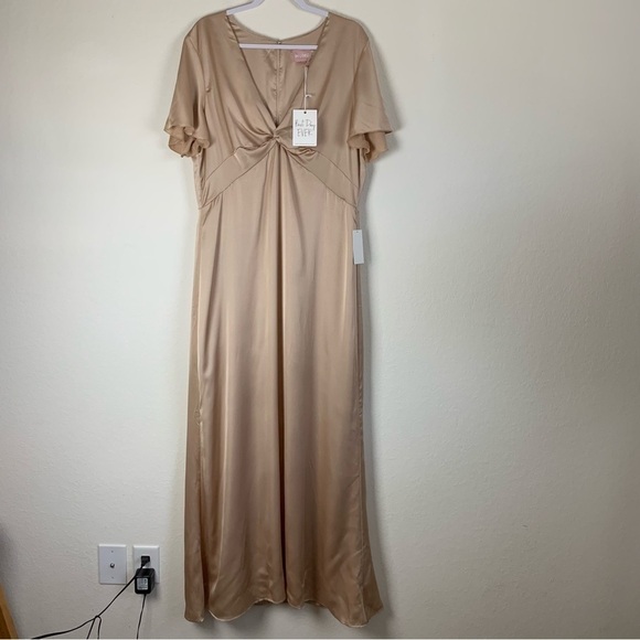 Show Me Your MuMu Dresses & Skirts - Show me your mumu Womens brown Rome twist maxi gown dress XXL